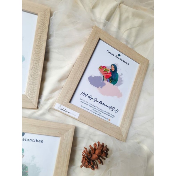 Jual Frame Graduation | Shopee Indonesia