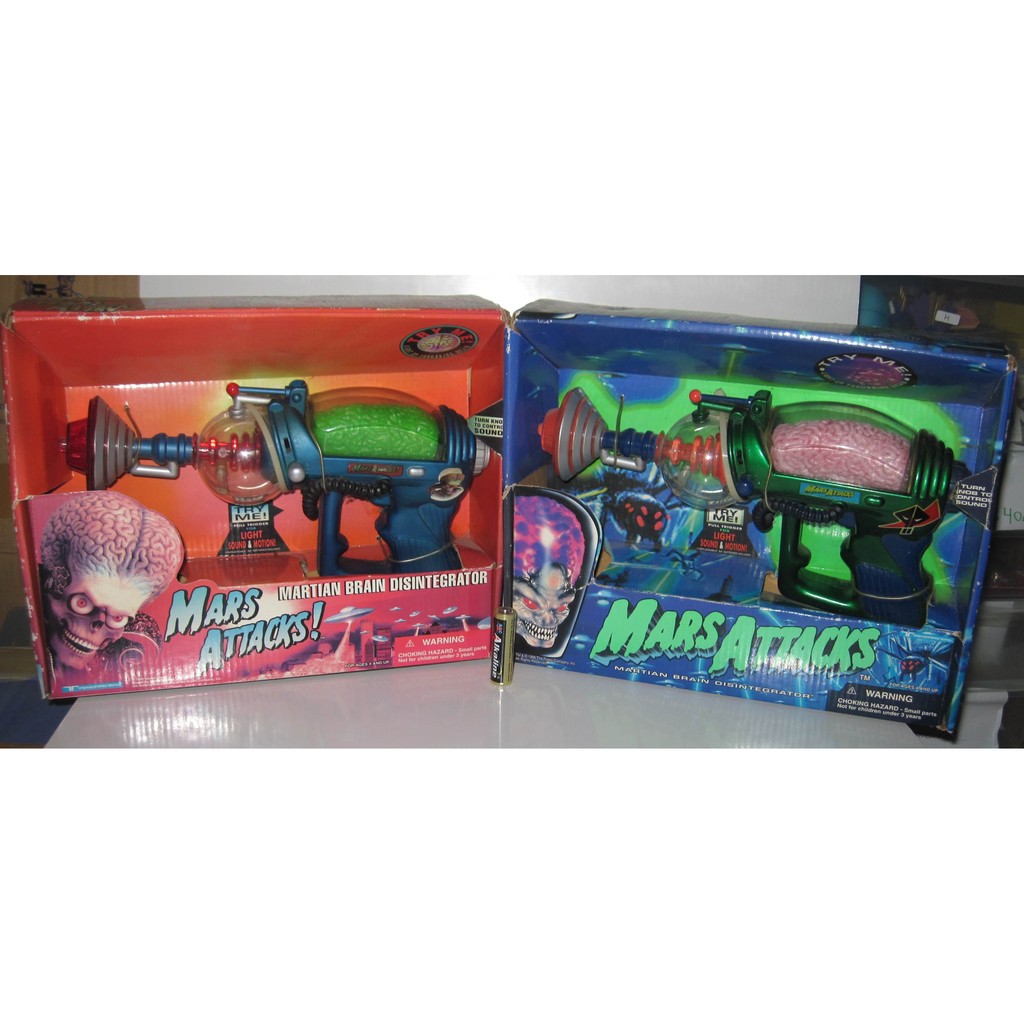 Jual Action Figure Mars Attacks Martian Brain Disintegrator Gun Red ...