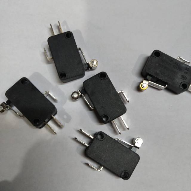 Jual Micro switch roda push on atau push on off | Shopee Indonesia