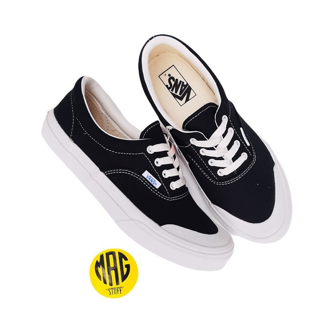 Vans era halfmoon store japan