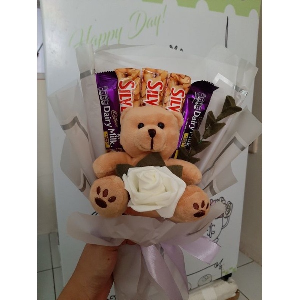 Cik Bunga Coklat - #RM30 Permintaan pelanggan gubahan coklat dalam pasu +  bunga + teddy Bear + Mix Coklat 💐🐻🍫 Terima kasih sudi tempah dari Cik Bunga  Coklat 😍 Berminat untuk tempah