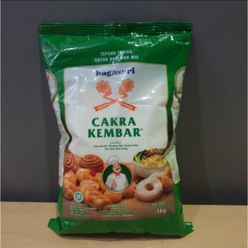 Jual Tepung Bogasari Cakra Kembar Premium 1 Kg Shopee Indonesia