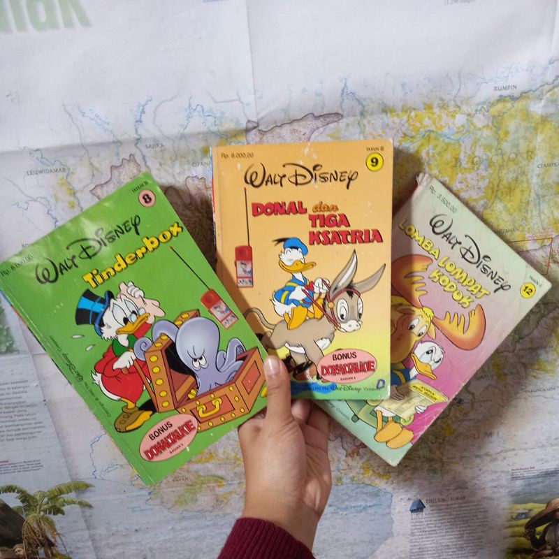 Jual komik Donal Bebek Paman Gober WALT DISNEY tahun ketiga 8 9 11 ...