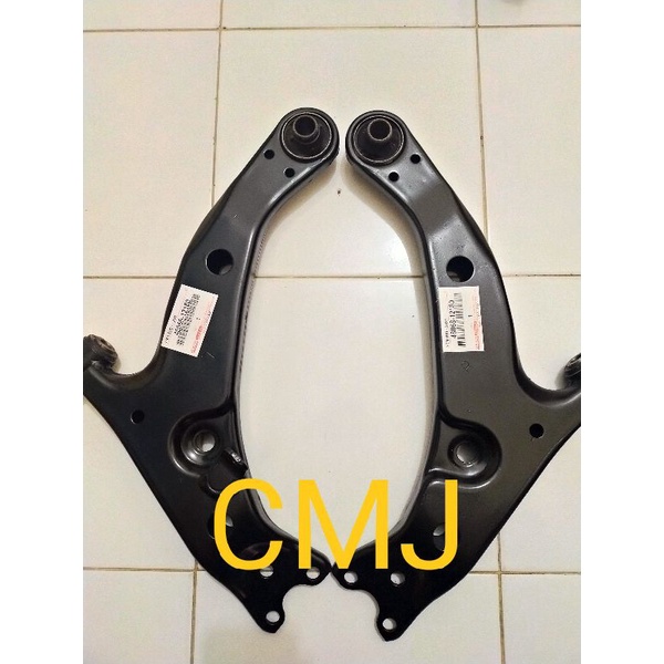 Jual Suspension Parts Control Arm TOYOTA COROLLA/SET ORIGINAL/LOWER ARM RH TOYOTA COROLLA/SET