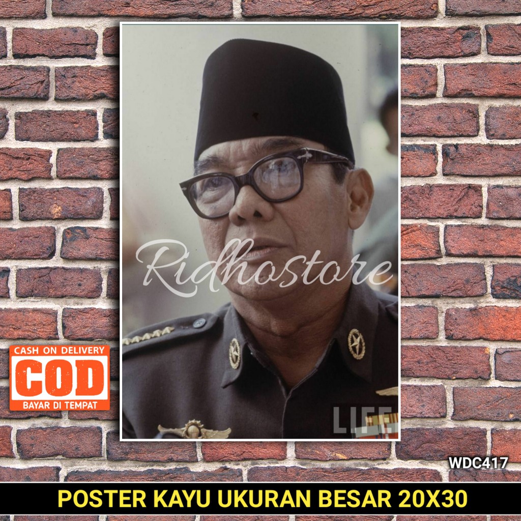 Jual HIASAN DINDING KAYU SOEKARNO / POSTER BUNG KARNO / POSTER TOKOH ...