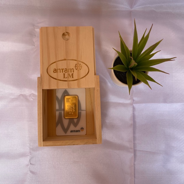 Jual Box Perhiasan Emas LM dan Dinar Pine Wood Logo Antam | Shopee ...
