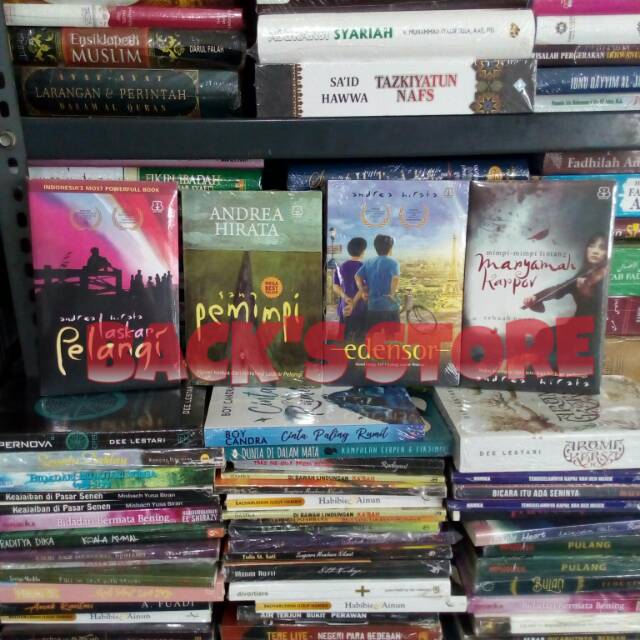 Jual Paket 4 Buku Novel Tetralogi Laskar Pelangi By Andrea Hirata