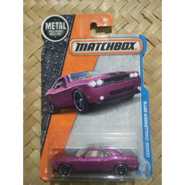 Jual Matchbox Dodge Challenger Srt8 Shopee Indonesia 8327