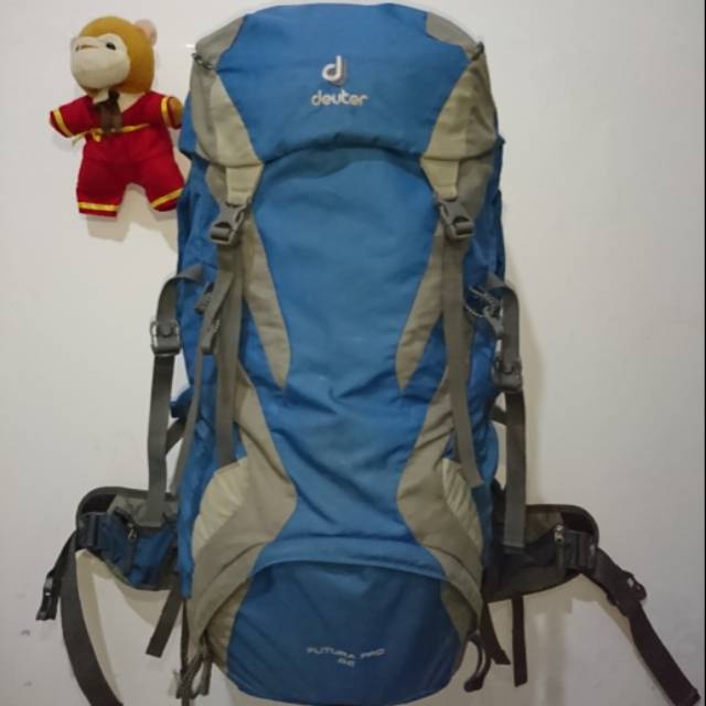 Deuter futura clearance 42