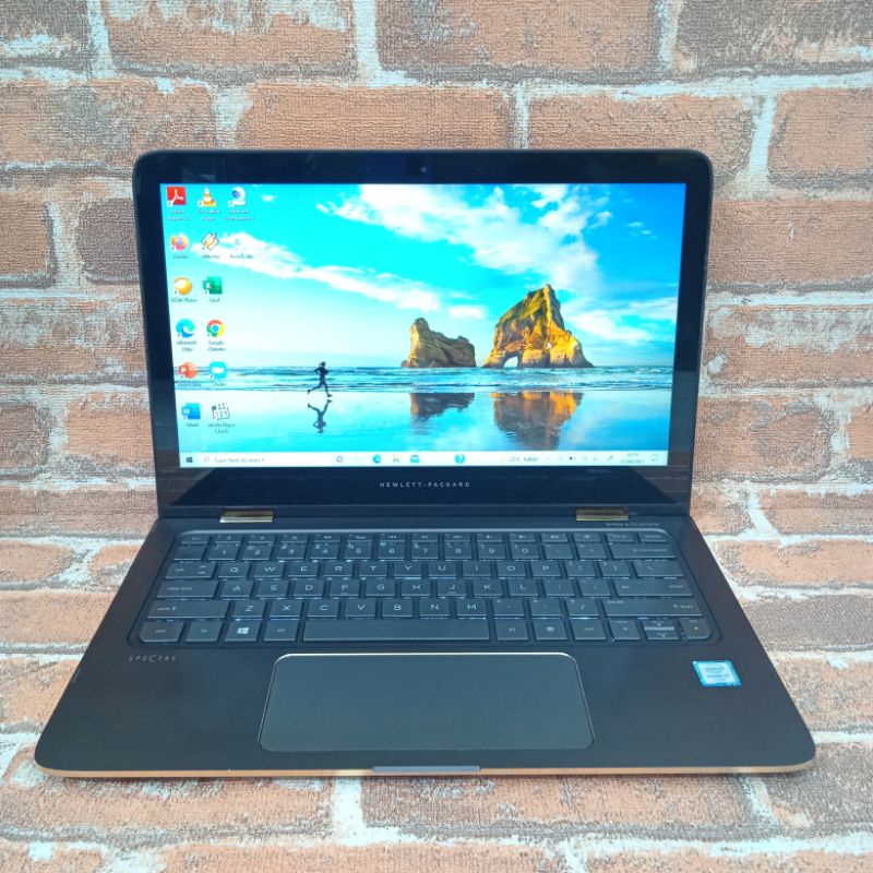 東芝 dynabook EX87/TG 、 Core i7-6500U