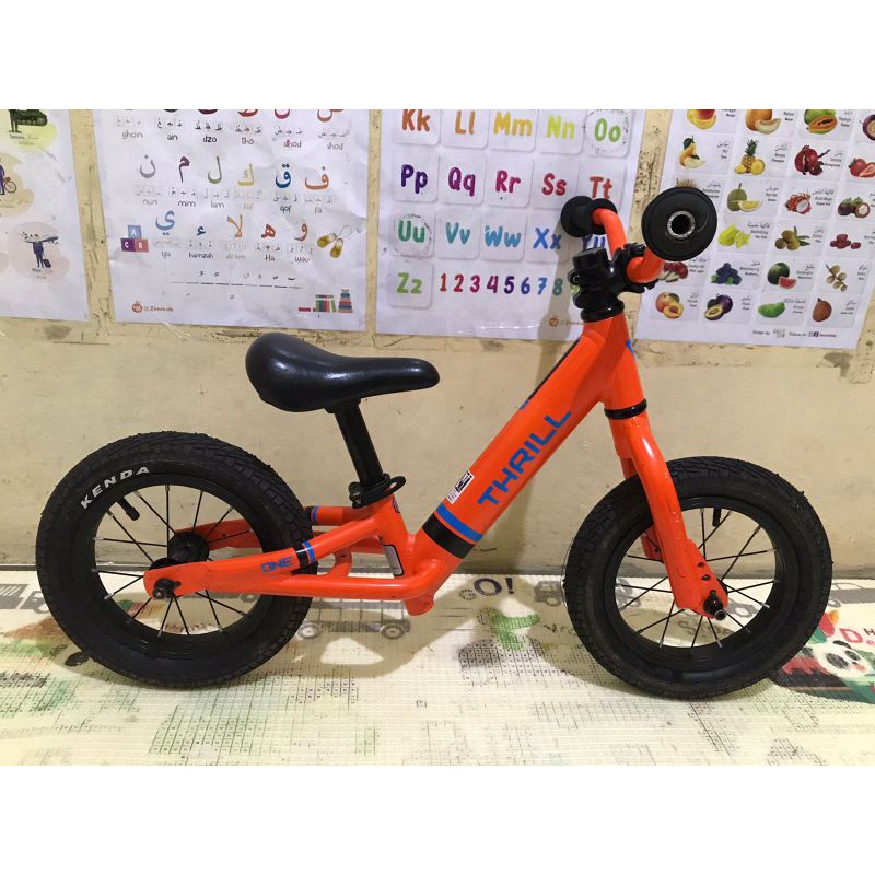 Balance bike deals bekas