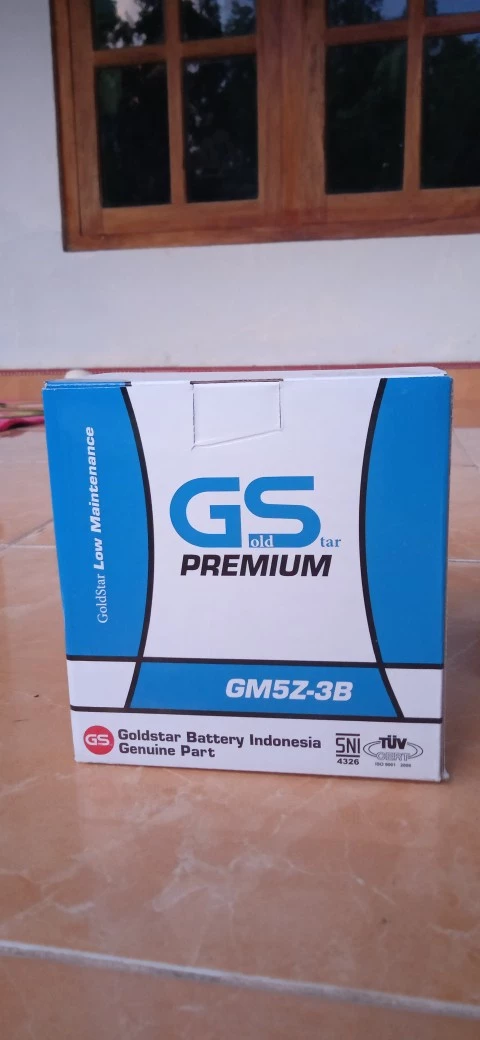 Aki Honda Astrea Grand