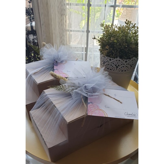 Jual Gift box untuk pemesanan Pastel, Risol dan Soes CHAMILAN BY ORYCHA ...