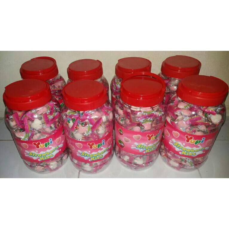 Jual Permen Yupi Strawberry Yupi Toples Yupi Kiss Jar Yupi Love Yupi