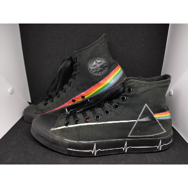 Converse x pink on sale floyd