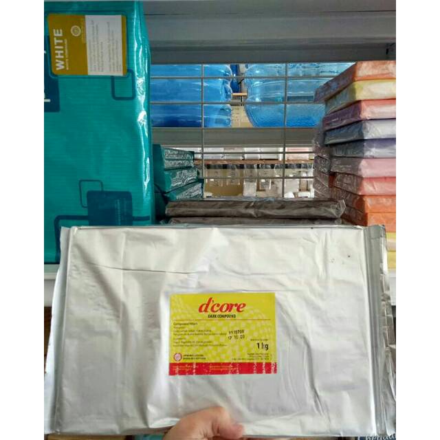 Jual D'Core Dark Compound 1kg | Shopee Indonesia