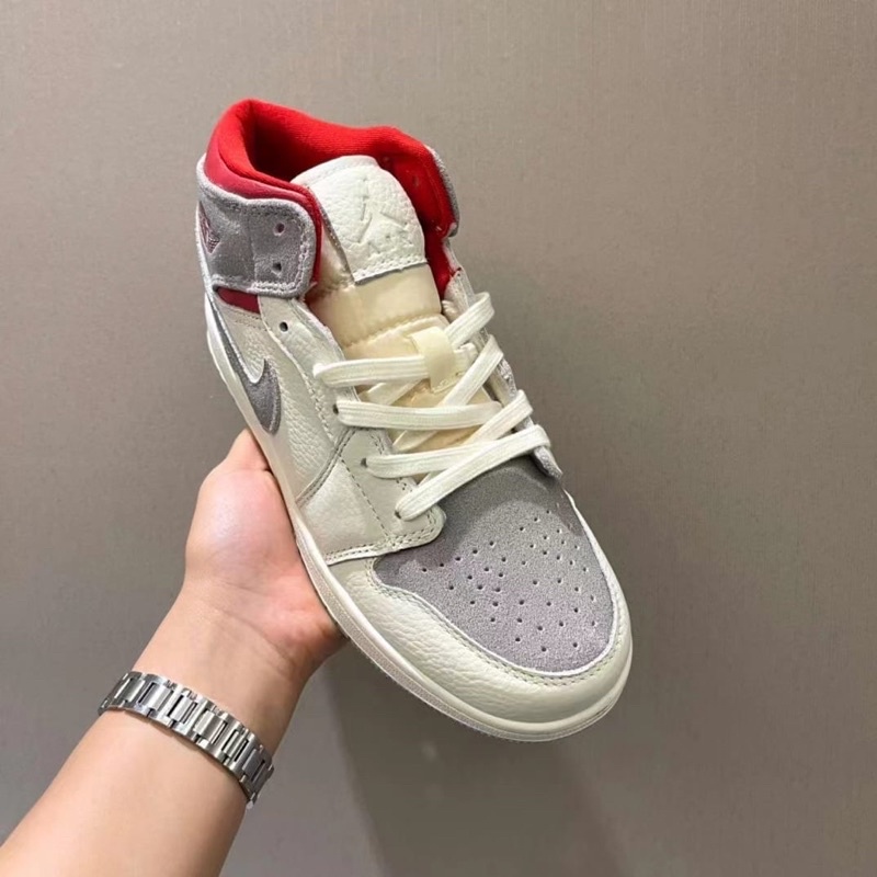 Jual Air Jordan 1 Mid Past Present future ORIGINAL CHN | Shopee Indonesia