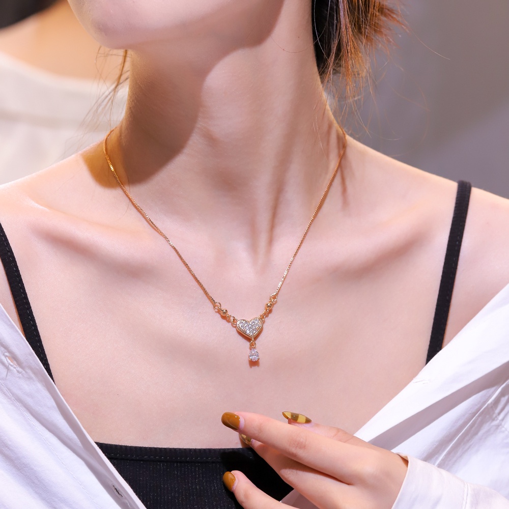 Kalung Korea Anti Karat Hati Liontin Kalung Wanita Titanium Perhiasan  Emas Untuk Wanita Necklace Aksesoris Fashion Kalung D002-658