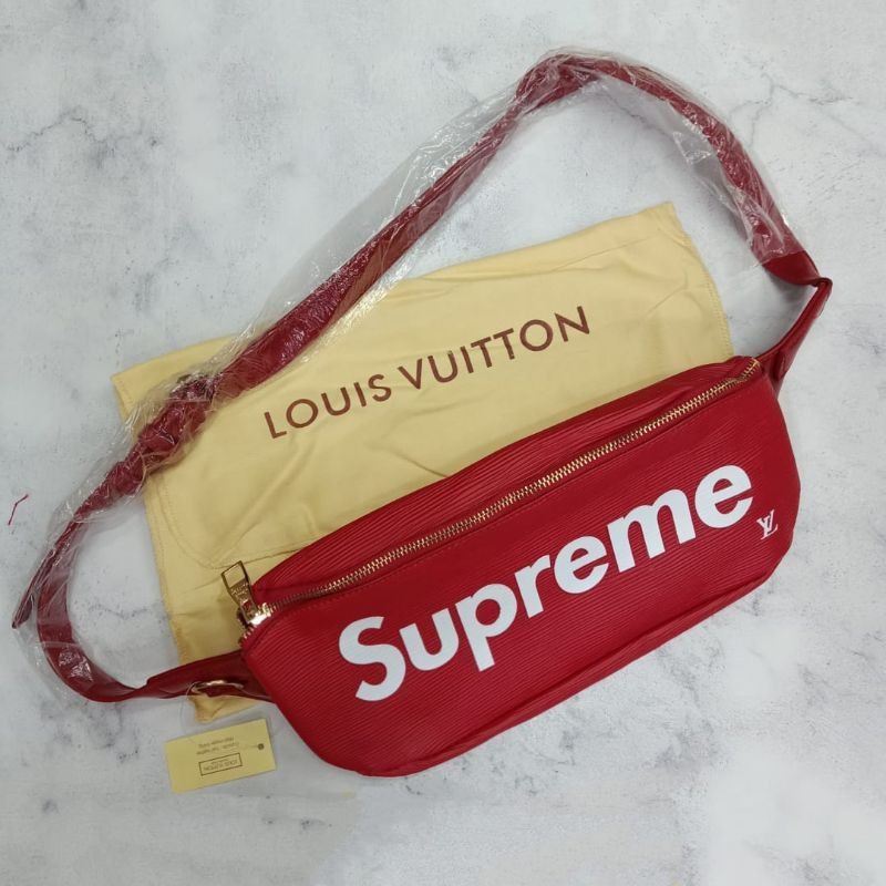 Sling bag LV supreme. Like new. Grade ori, Fesyen Pria, Tas