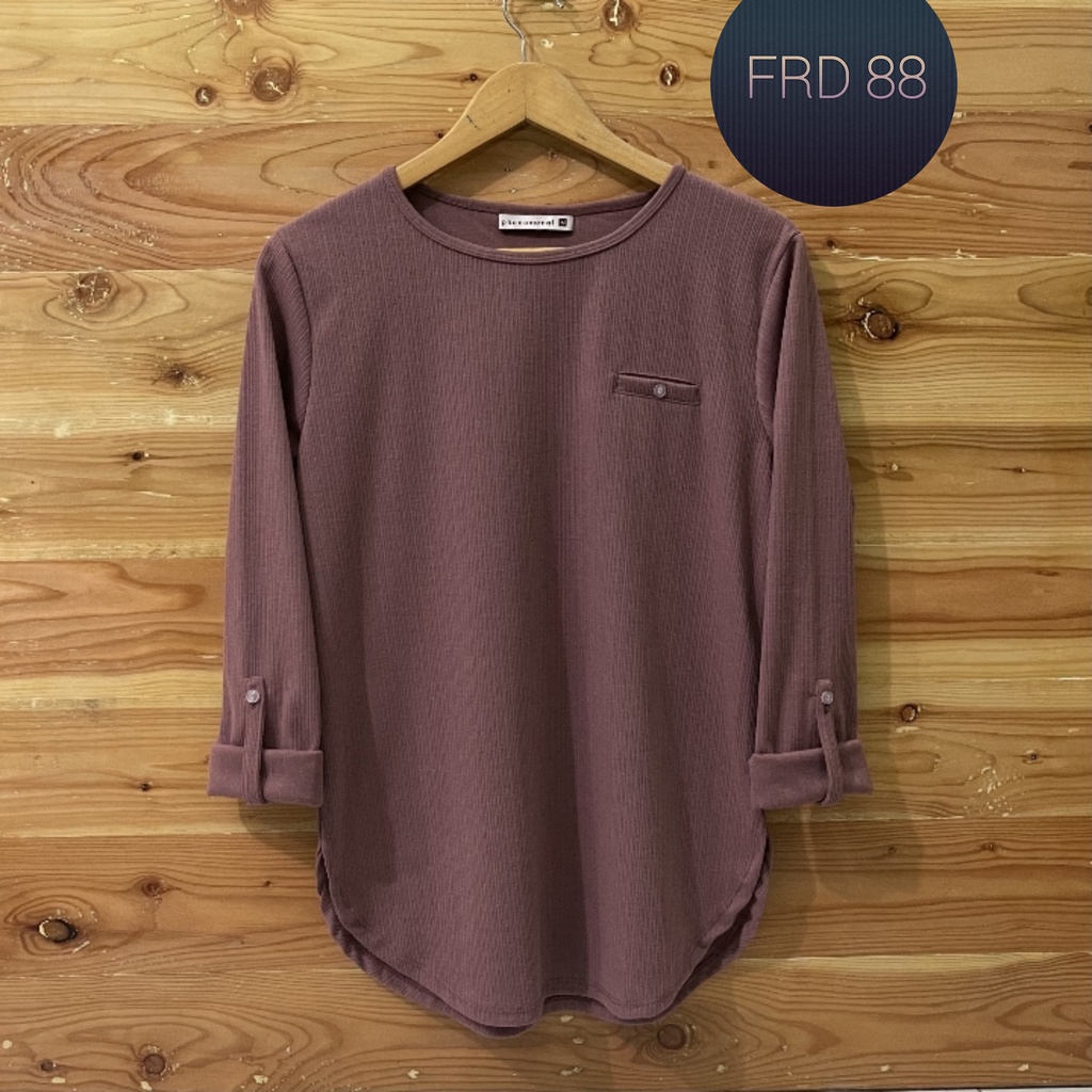 Jual KAOS/ATASAN FENOMENAL BRANDED LENGAN PANJANG TERBARU/BAJU SIMPEL