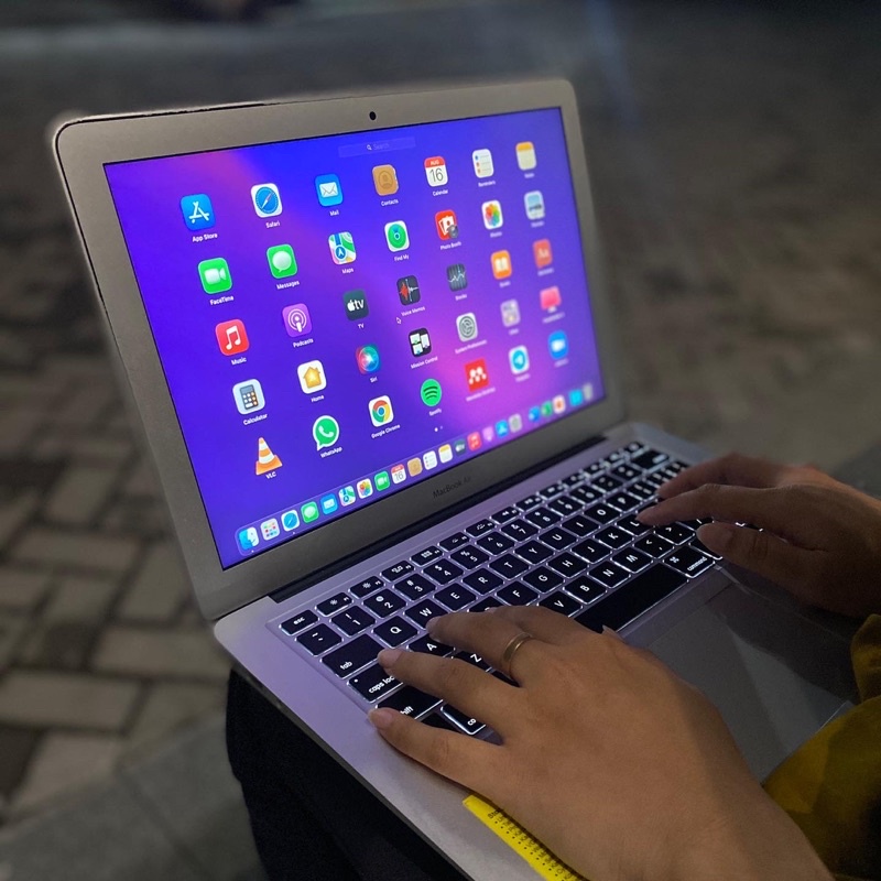 Jual Macbook Air 13 Inch 2017 Shopee Indonesia