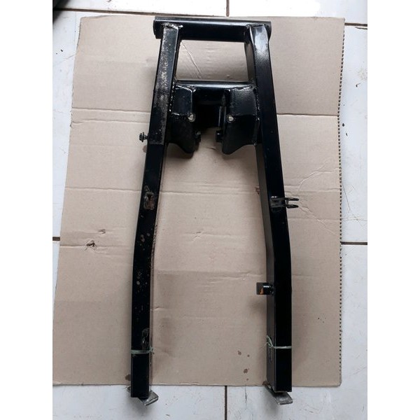 Jual Swing Arm Suzuki Satria Fu Atau Lengan Ayun Satria Fu Original