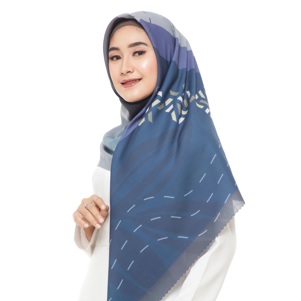 Jual KAINREPUBLIK |Caira Blue ( Ultrafine/Superfine Voal Hijab Premium ...