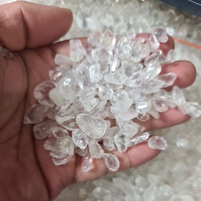 Jual Clear Quartz Chips 7 SD 9 mm 100 Grams | Shopee Indonesia