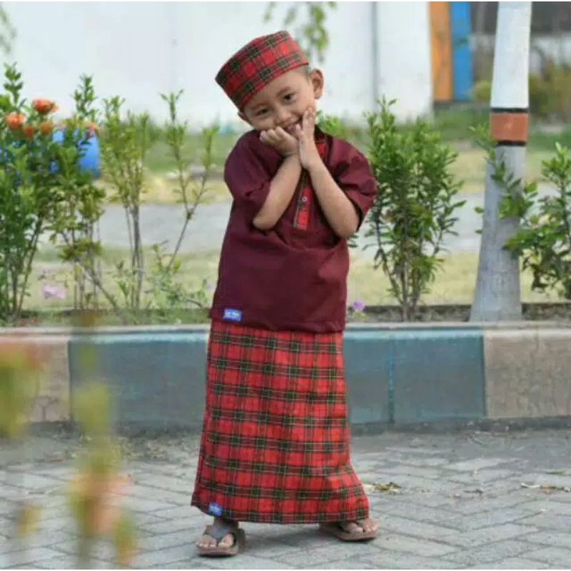 Jual Sarung instan anak model celana, baju koko dan peci READY | Shopee