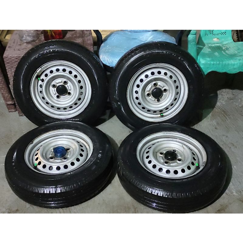 Ban Besi Ayla Agya 155/80 R13: Pilihan Tepat atau Jebakan Batman? Eksplorasi Mendalam untuk Pengguna Daihatsu Ayla dan Toyota Agya