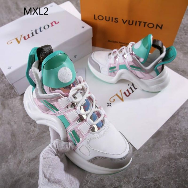 Jual Produk Sepatu Louis Vuitton Archlight Sneakers Termurah dan