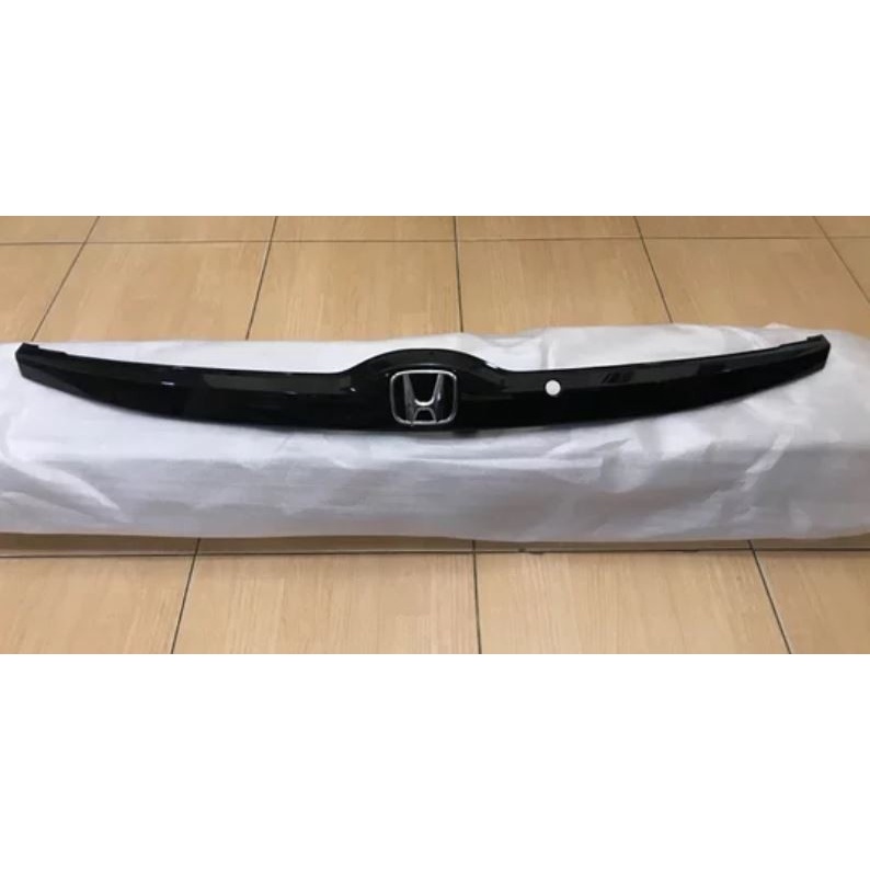 Jual Trunk Lid Garnish List Lis Bagasi Belakang Black Hitam Jazz S RS ...