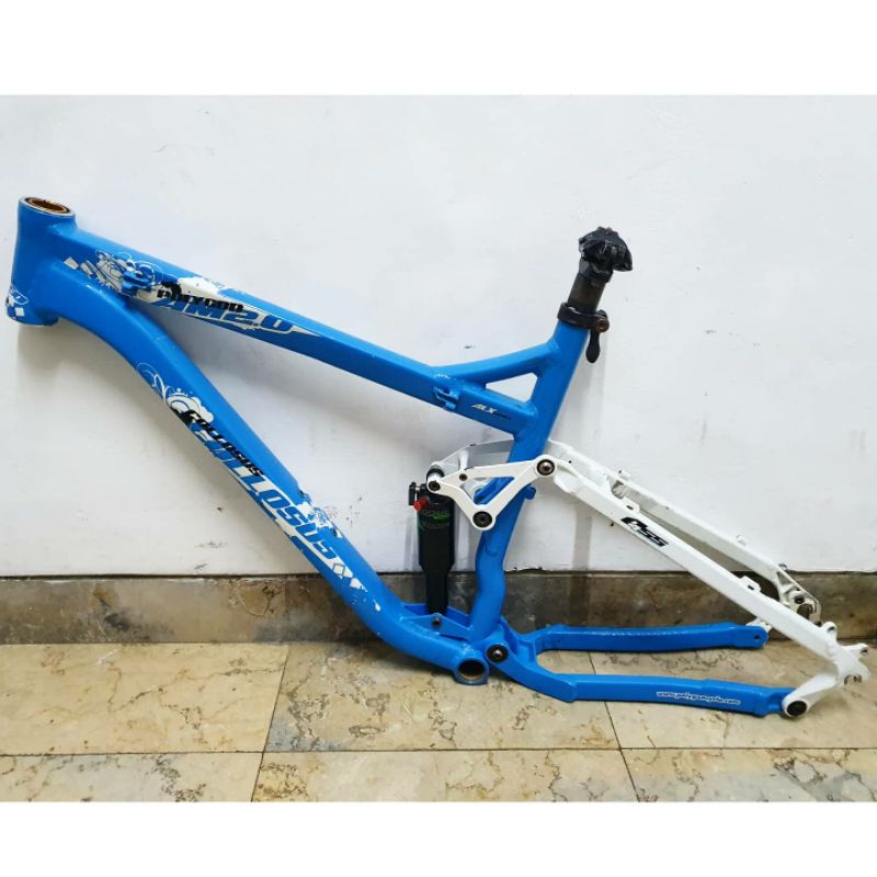 Jual Frame sepeda gunung mtb Polygon Collosus AM 2 0 2.0 Royale Series Biru Shopee Indonesia