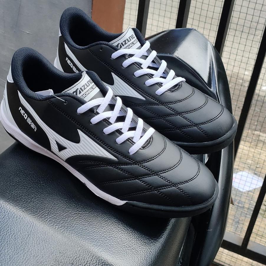 Mizuno neo shin futsal best sale