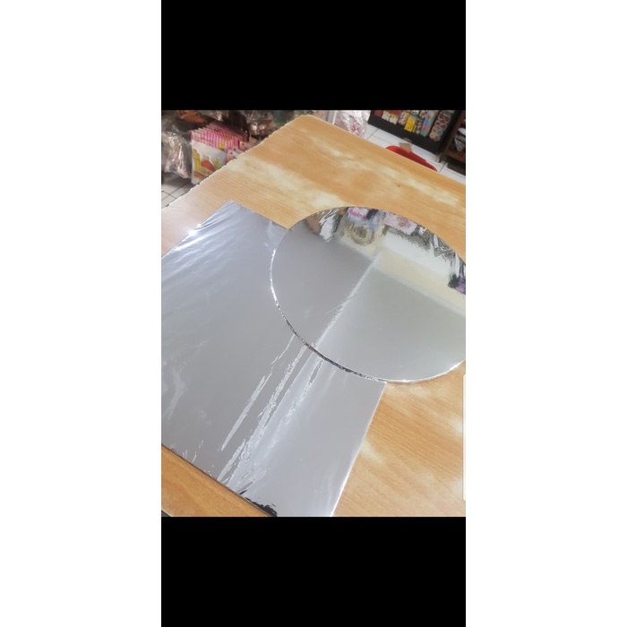 Jual Tatakan kue triplek silver 25 cm BULAT cake board alas roti ...