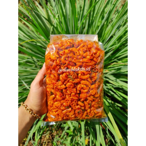 Jual Makaroni Pedas Daun Jeruk Makaroni Bantat Isi 500gram Shopee