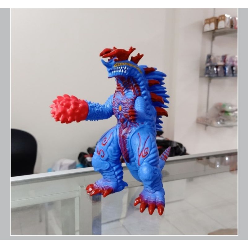 Jual action figure monster ultraman kaiju Shopee Indonesia