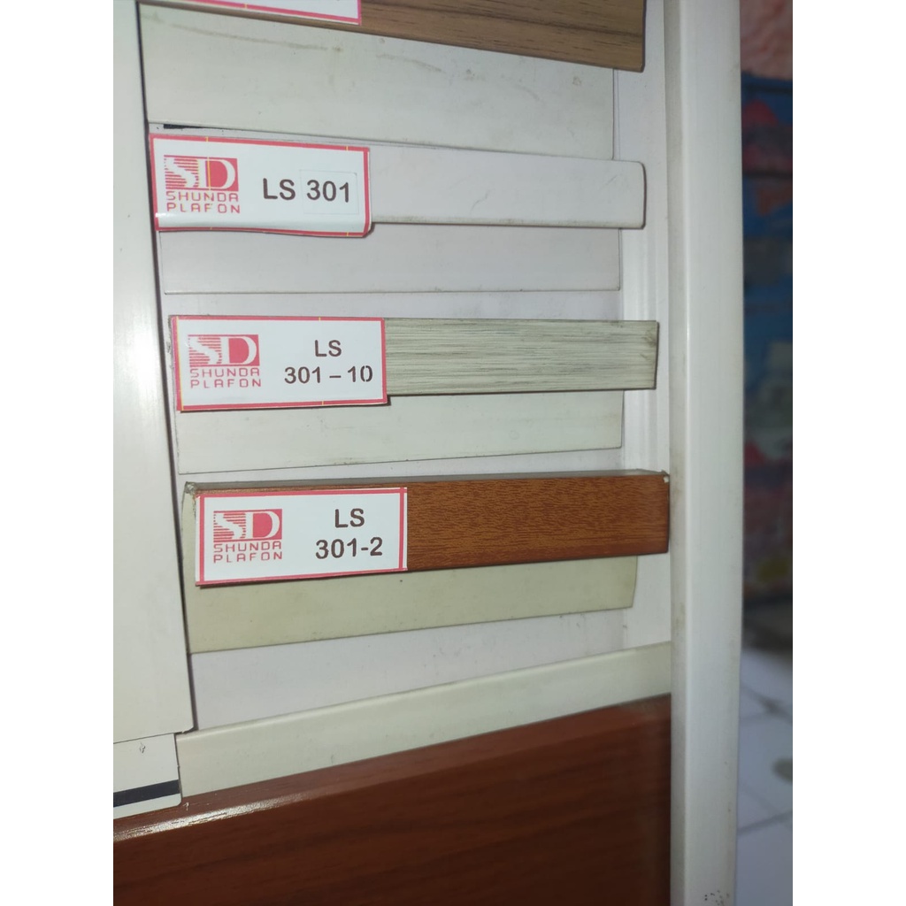 Jual list perapian pvc list penutup pvc motif kayu Shunda Plafon LS 301 ...