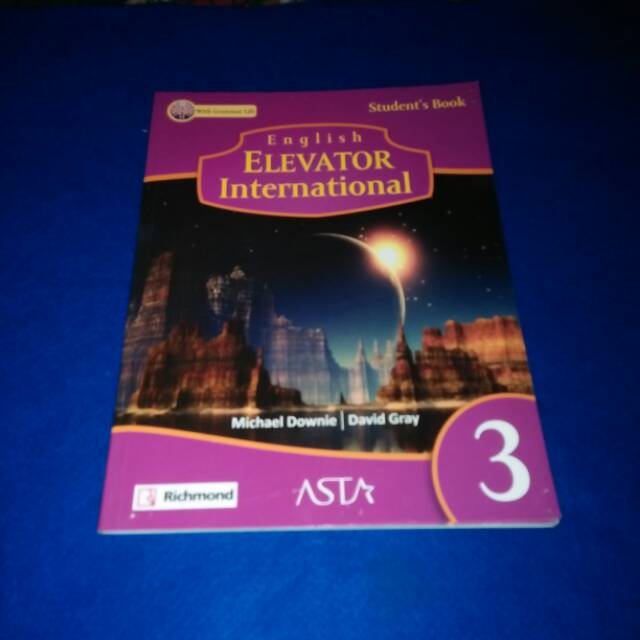 Jual Buku English ELEVATOR International Students Book 3 | Shopee Indonesia