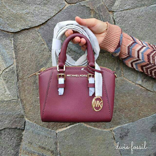 Michael kors deals ciara maroon