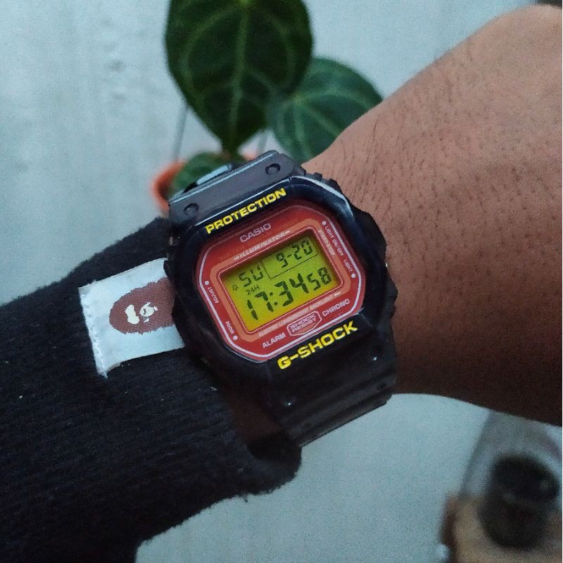 G shock outlet dw 5600cs