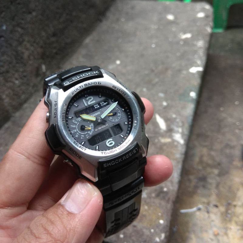 Jual Jual jam tangan Casio gshock GW 2500 anadigi tough solar mens watch Shopee Indonesia