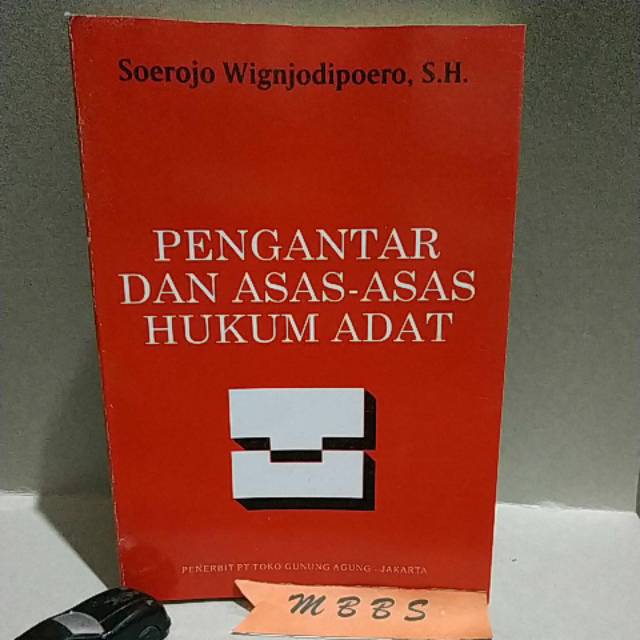 Jual Pengantar dan Asas Asas Hukum Adat .Soerojo Wignjodipoero | Shopee ...