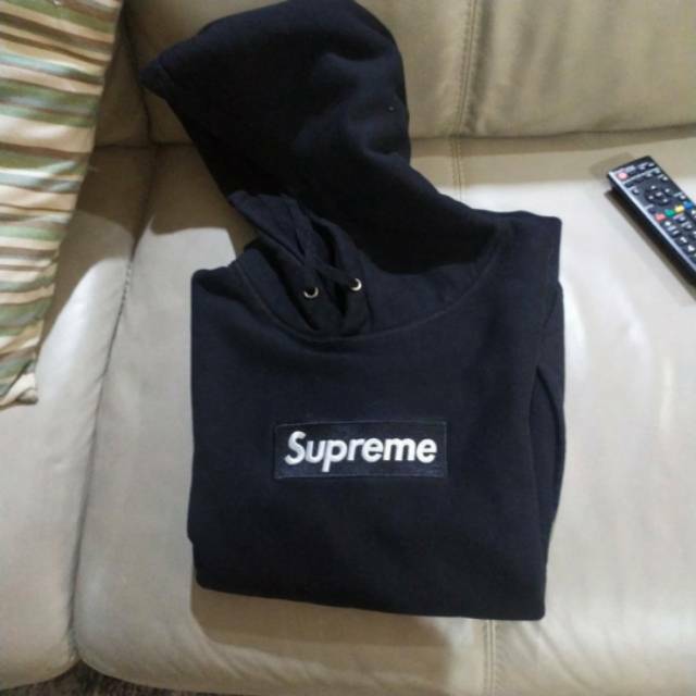 Jaket supreme outlet original