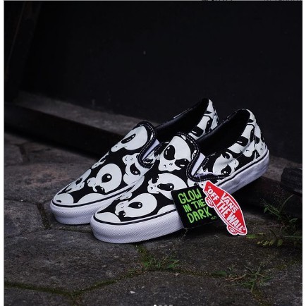 VANS Slip On Alien Ghost Glow In The Dark