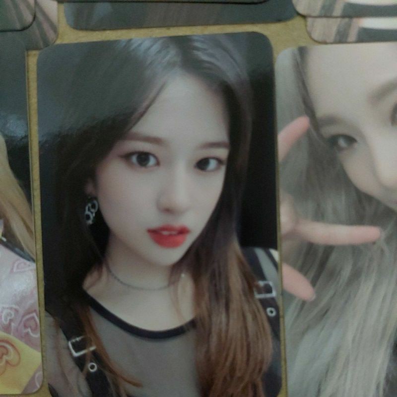 Jual Ready Stock - Photocard Benefit Ktown4u IZ*ONE ONEIRIC
