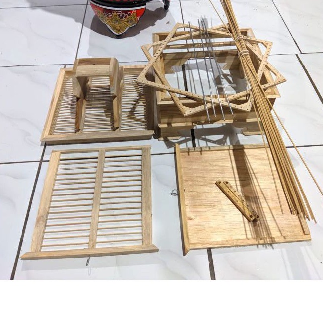 Jual Sangkar Burung Pleci Pcmi Kayu Jati Shopee Indonesia 2037