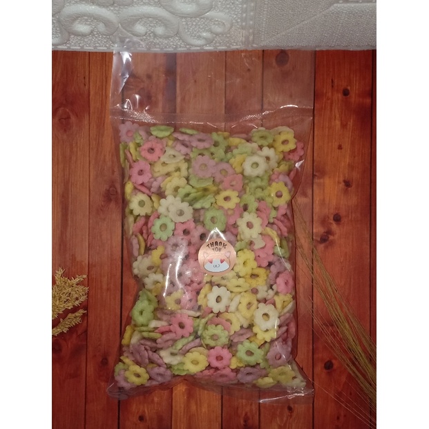 Jual Snack riri kemasan 250gr jajan jadul jadoel sakura riri mkanan ...
