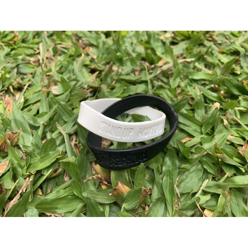 tirano Casco cubrir Jual ELNUCA.ID - NIKE ORIGINAL STAND UP SPEAK UP WRISTBAND | Shopee  Indonesia