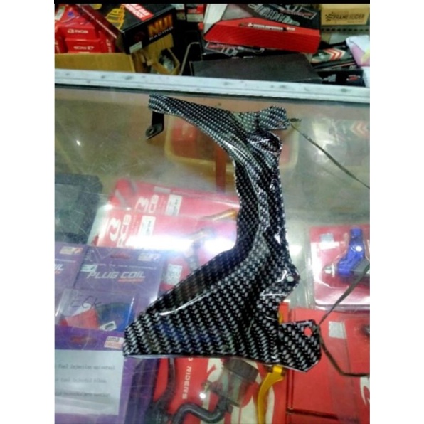 Jual TENGAH JOK CARBON ALL NEW R15 VVA V3 | Shopee Indonesia